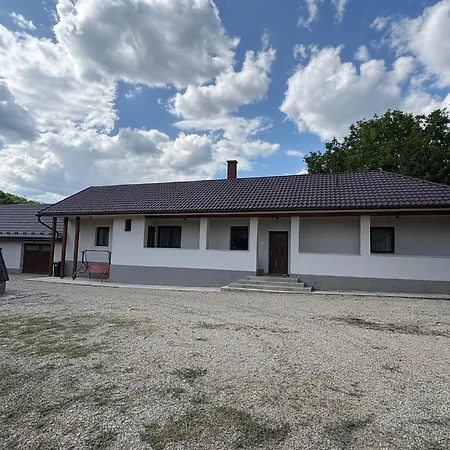 Csenko Vendeghaz Holiday home